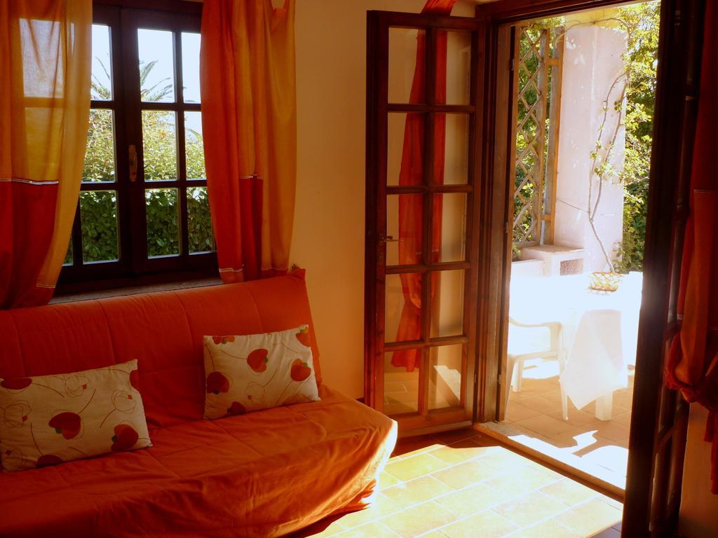 Appartamenti Cannigione La Conia Room photo