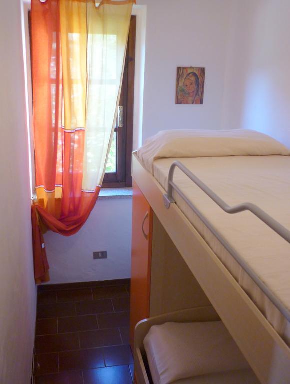 Appartamenti Cannigione La Conia Room photo
